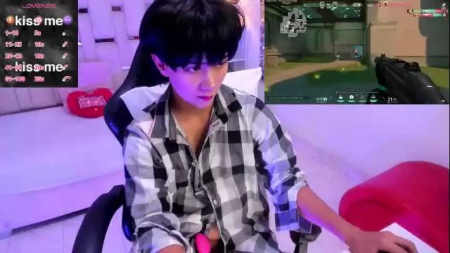 Image 7 of eriol__ Stream on Chaturbate on 4 days ago