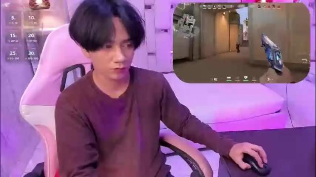 Image 8 of eriol__ Stream on Chaturbate on 1 month ago