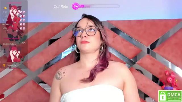 Image 4 of eris_rose Stream on Chaturbate on 12 months ago