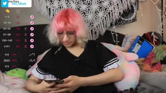 Image 7 of erisallure Stream on Chaturbate on 13 months ago