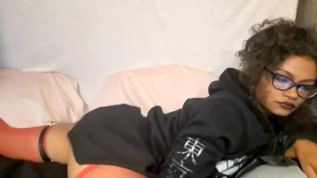 Image 8 of erissatana Stream on Chaturbate on 27 months ago