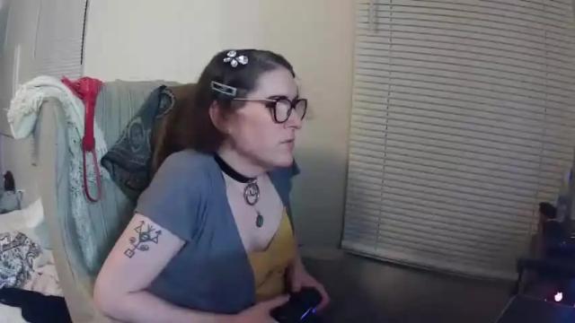 Image 6 of eristwiste Stream on Chaturbate on 16 months ago
