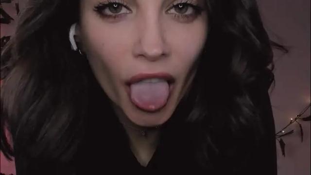 Image 10 of erohaze Stream on Chaturbate on 1 month ago