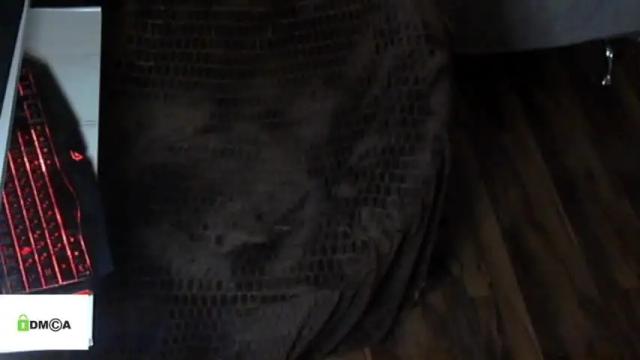 Image 10 of eromen1999r Stream on Chaturbate on 16 months ago