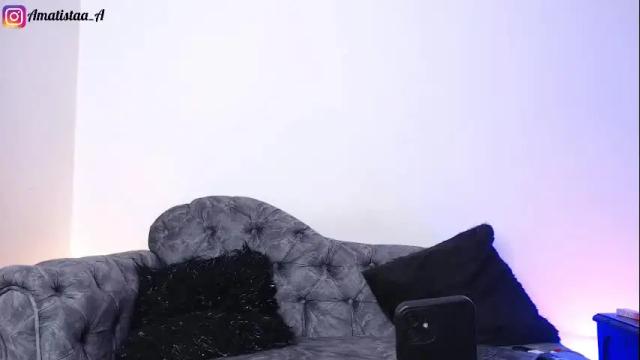 Image 2 of erotic_desiree Stream on Chaturbate on 17 days ago