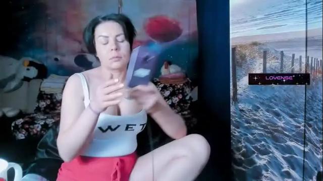 Thumbnail 3, erotic_dessire's Stream at Chaturbate, 1 month ago