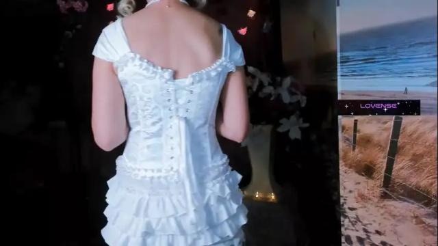 Image 10 of erotic_dessire Stream on Chaturbate on 1 month ago