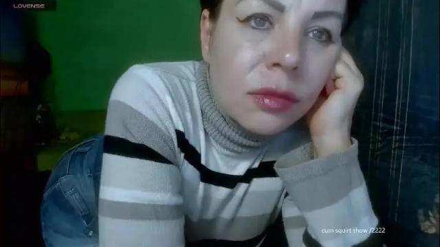 Image 2 of erotic_dessire Stream on Chaturbate on 29 days ago