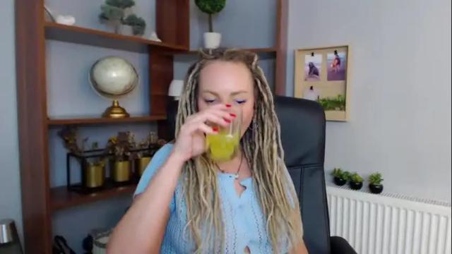 Image 11 of erotic_kaya Stream on Chaturbate on 28 days ago