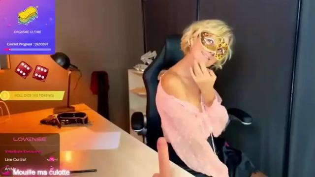 Image 6 of eroticaeva Stream on Chaturbate on 19 months ago