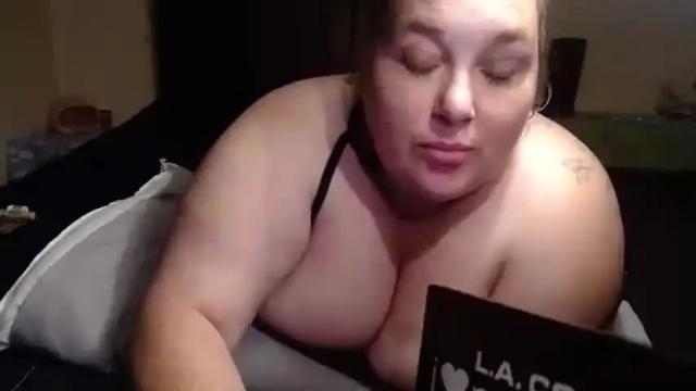 Image 2 of eroticerica1 Stream on Chaturbate on 16 months ago