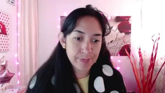 Image 2 of erotik_linda Stream on Chaturbate on 25 months ago