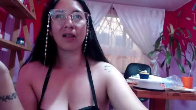 Image 3 of erotik_linda Stream on Chaturbate on 25 months ago
