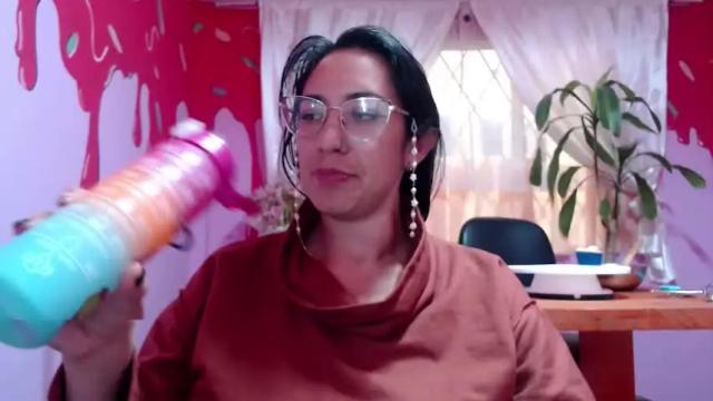 Image 4 of erotik_linda Stream on Chaturbate on 24 months ago