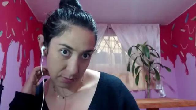 Image 10 of erotik_linda Stream on Chaturbate on 24 months ago