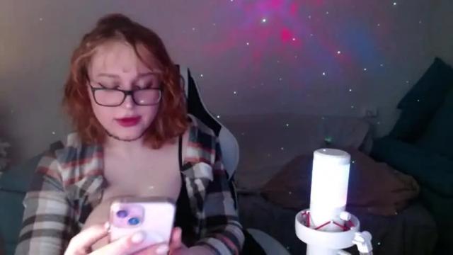 Thumbnail 3, escapefromkitchen's Stream at Chaturbate, 15 months ago