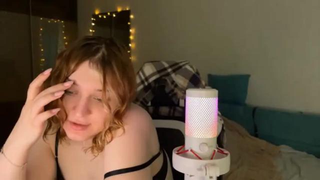 Image 8 of escapefromkitchen Stream on Chaturbate on 12 months ago