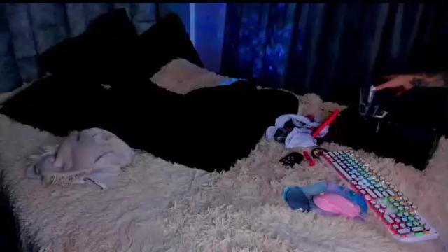 Thumbnail 2, escarlett_liu's Stream at Chaturbate, 18 months ago