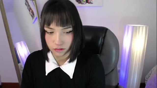 Image 8 of escarlett_wii Stream on Chaturbate on 1 month ago