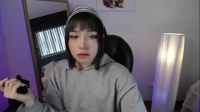 Image 2 of escarlett_wii Stream on Chaturbate on 1 month ago