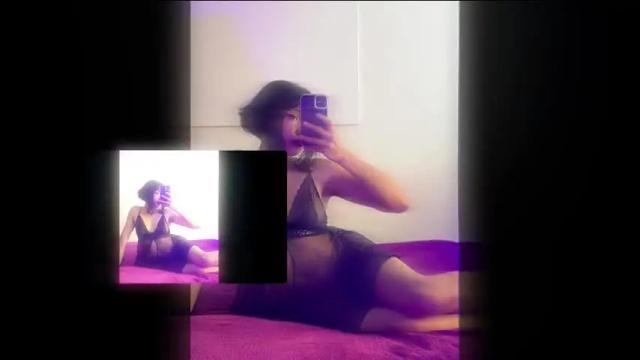 Image 2 of escarlett_wii Stream on Chaturbate on 17 days ago