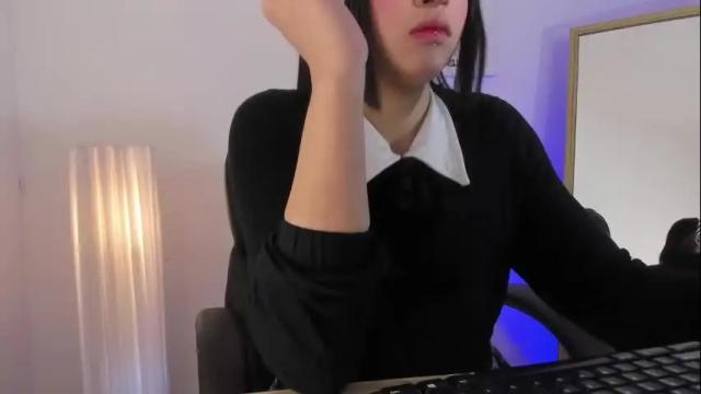 Image 10 of escarlett_wii Stream on Chaturbate on 12 days ago