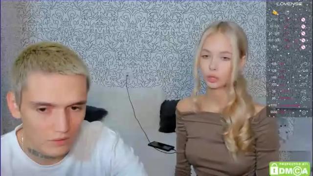 Image 4 of eshcka Stream on Chaturbate on 1 month ago