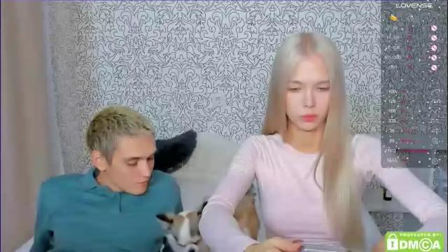 Image 12 of eshcka Stream on Chaturbate on 1 month ago