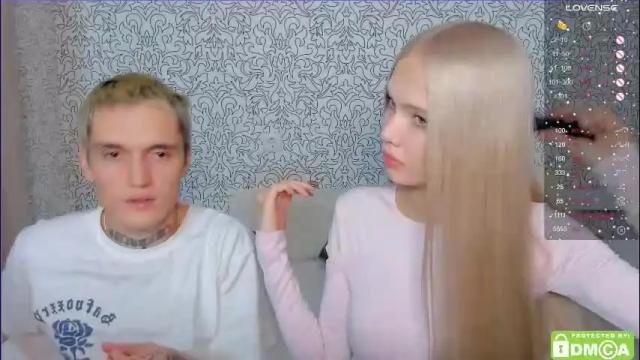 Image 3 of eshcka Stream on Chaturbate on 22 days ago