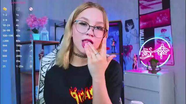 Image 7 of esmabraddy Stream on Chaturbate on 2 months ago