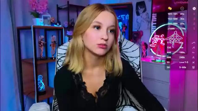 Image 12 of esmabraddy Stream on Chaturbate on 2 months ago