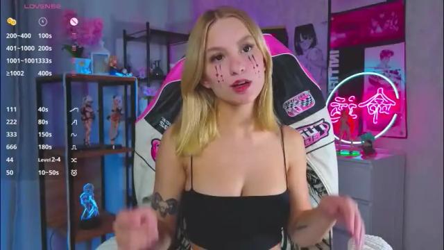 Image 6 of esmabraddy Stream on Chaturbate on 1 month ago