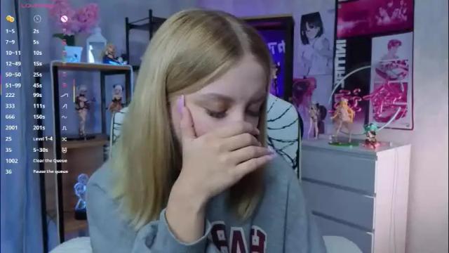 Image 11 of esmabraddy Stream on Chaturbate on 1 month ago