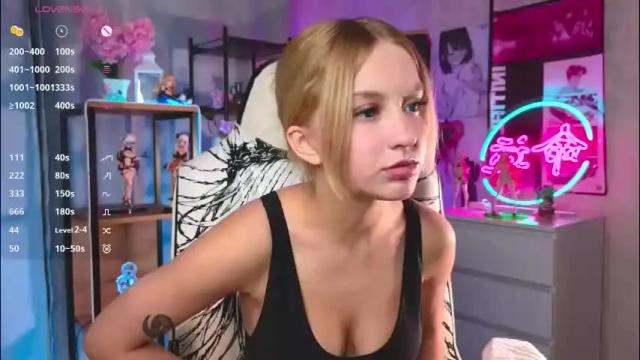 Image 7 of esmabraddy Stream on Chaturbate on 1 month ago