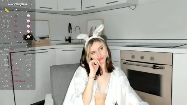 Thumbnail 1, esmagingell's Stream at Chaturbate, 13 months ago