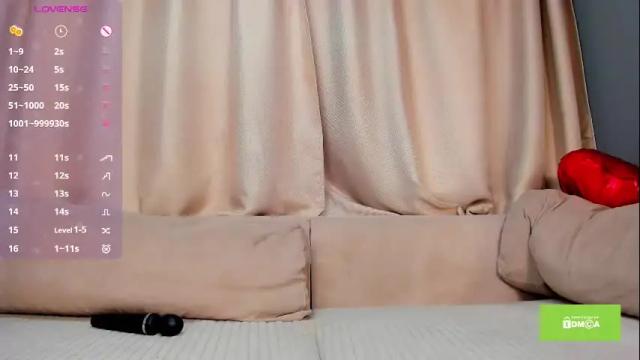 Image 2 of esmagingell Stream on Chaturbate on 15 days ago