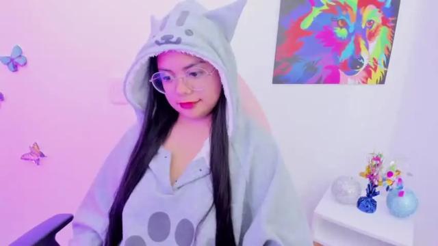 Image 12 of esmeralda_torres__ Stream on Chaturbate on 12 months ago
