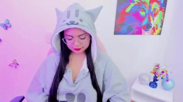 Image 8 of esmeralda_torres__ Stream on Chaturbate on 12 months ago