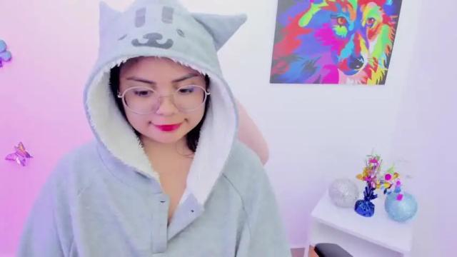 Image 7 of esmeralda_torres__ Stream on Chaturbate on 12 months ago