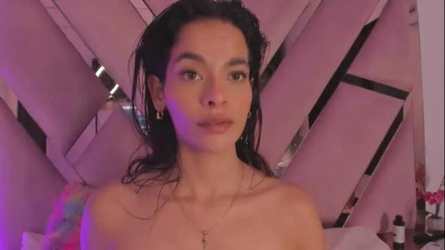 Image 7 of esmeraldaht Stream on Chaturbate on 1 month ago