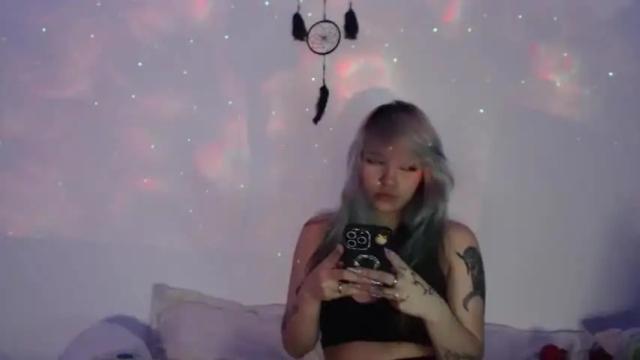 Image 7 of esparkie Stream on Chaturbate on 22 months ago