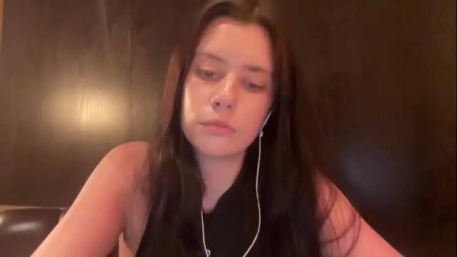 Thumbnail 3, essenalaurent's Stream at Chaturbate, 6 months ago