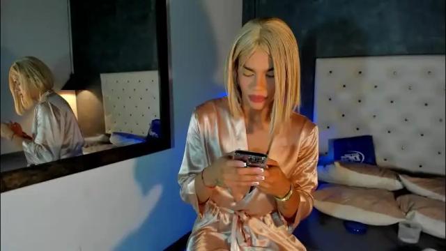 Image 2 of esteban_cor Stream on Chaturbate on 1 month ago