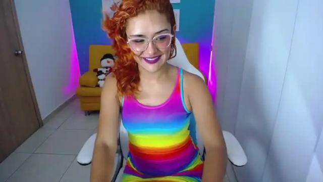 Image 2 of estefani_purple Stream on Chaturbate on 19 months ago