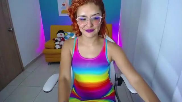 Image 4 of estefani_purple Stream on Chaturbate on 19 months ago