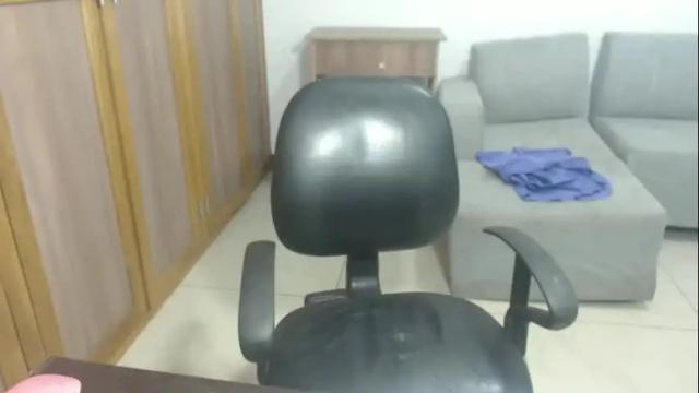 Image 12 of estefania_starlovee Stream on Chaturbate on 1 month ago