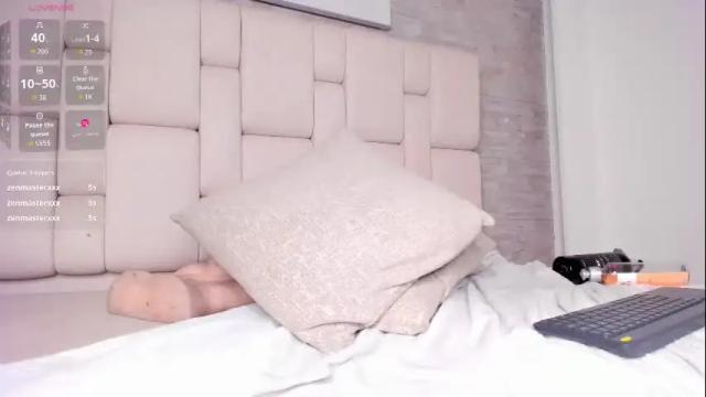 Image 2 of estefanyy_ Stream on Chaturbate on 23 days ago