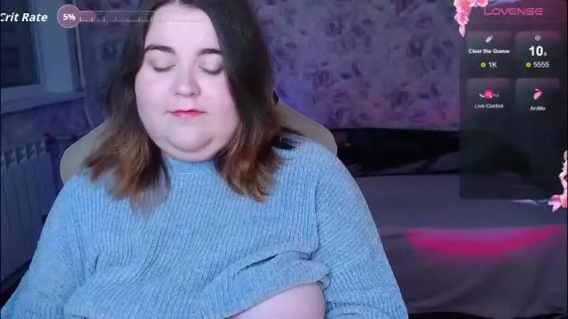 Image 12 of estelle_hicks Stream on Chaturbate on 24 days ago