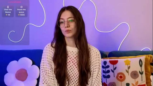 Image 12 of ester_hill Stream on Chaturbate on 1 month ago