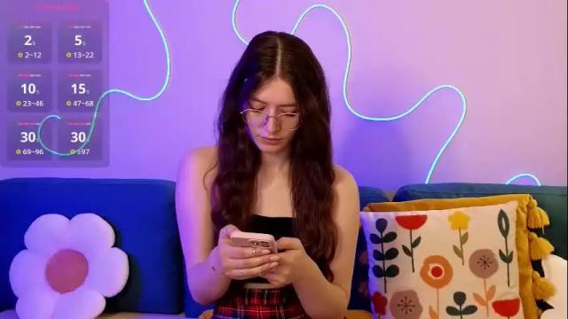 Image 6 of ester_hill Stream on Chaturbate on 1 month ago